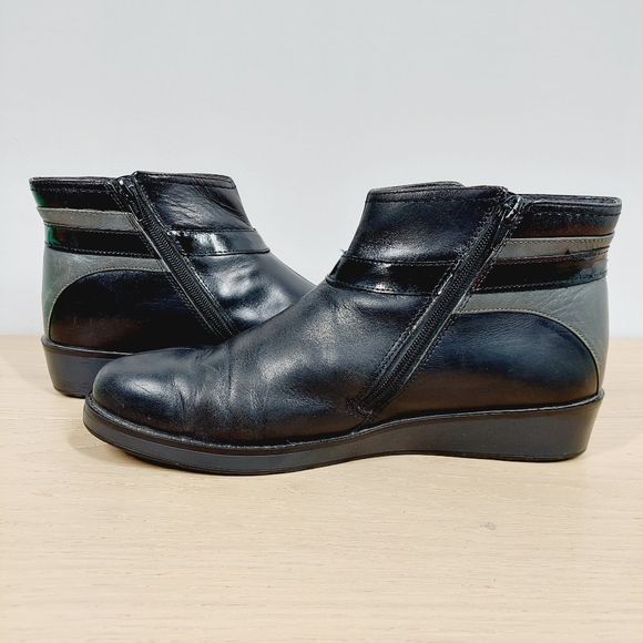 Naot Black Leather Buckle Strap Ankle Boots Comfort Wedge Sole 927 - Picture 5 of 12